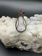 Southwest Washington Agate Copper Wire Wrapped Pendant