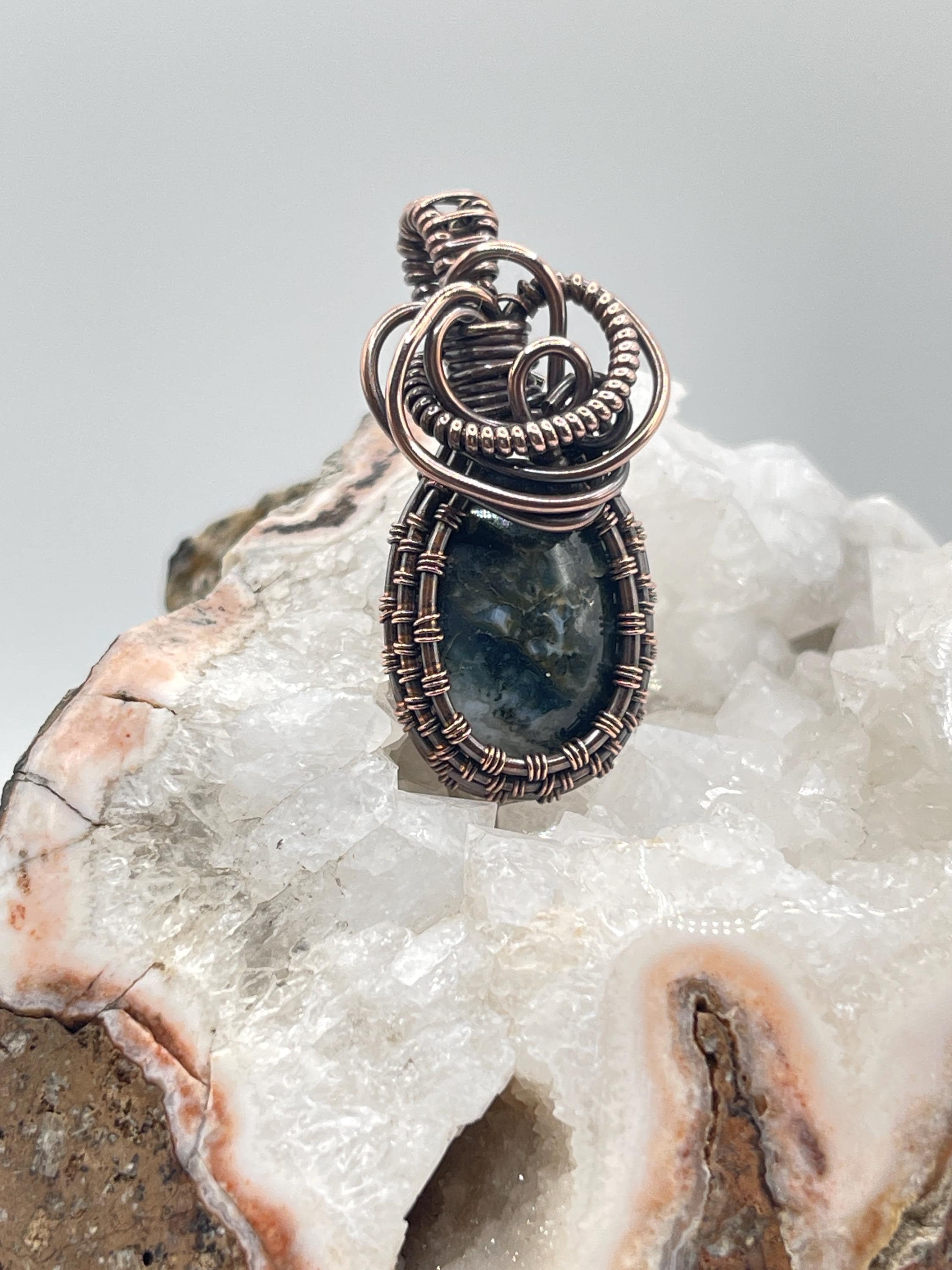 Southwest Washington Seam Agate Wire Wrapped Pendant