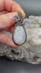 Southwest Washington Agate Copper Wire Wrapped Pendant